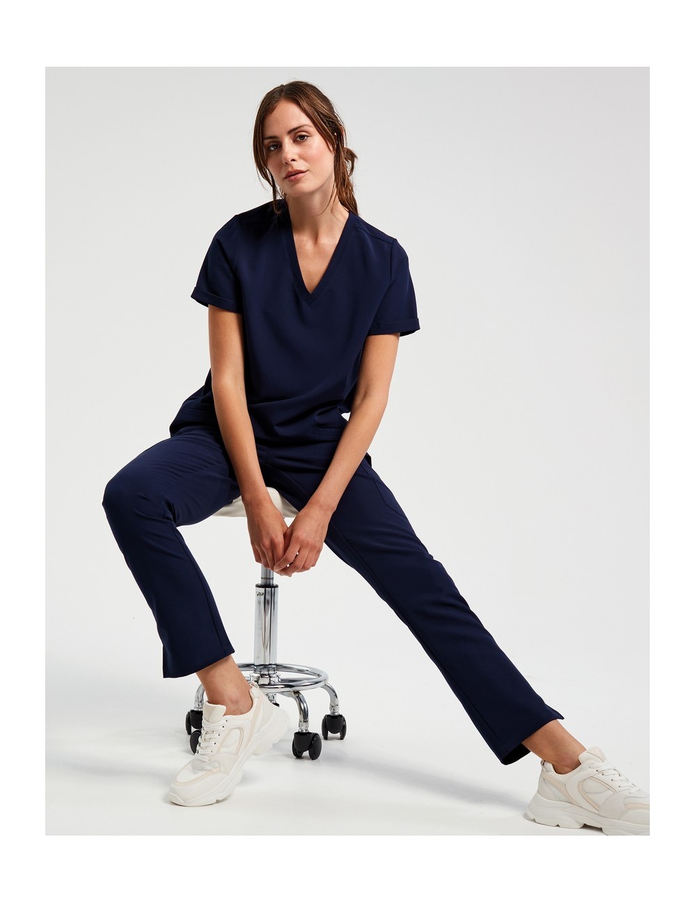 ΜΠΛΟΥΖΑ ΝΟΣΗΛΕΥΤΙΚΗΣ ΓΥΝΑΙΚΕΙΑ ΕΛΑΣΤΙΚΗ NN310 'INVINCIBLE' 